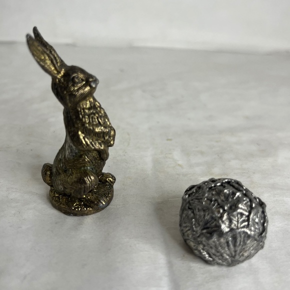 Vintage Miniature Pewter Metal Bunny Rabbit and Cabbage Figure 1.75in - Picture 2 of 4